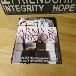 Arms & Armor Dorling Kindersley Eyewitness Book Medieval Military War History